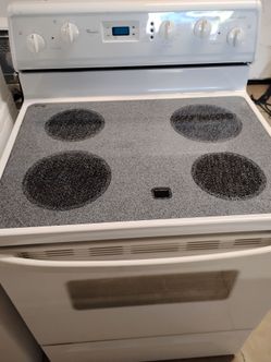 Electric glass top stove white