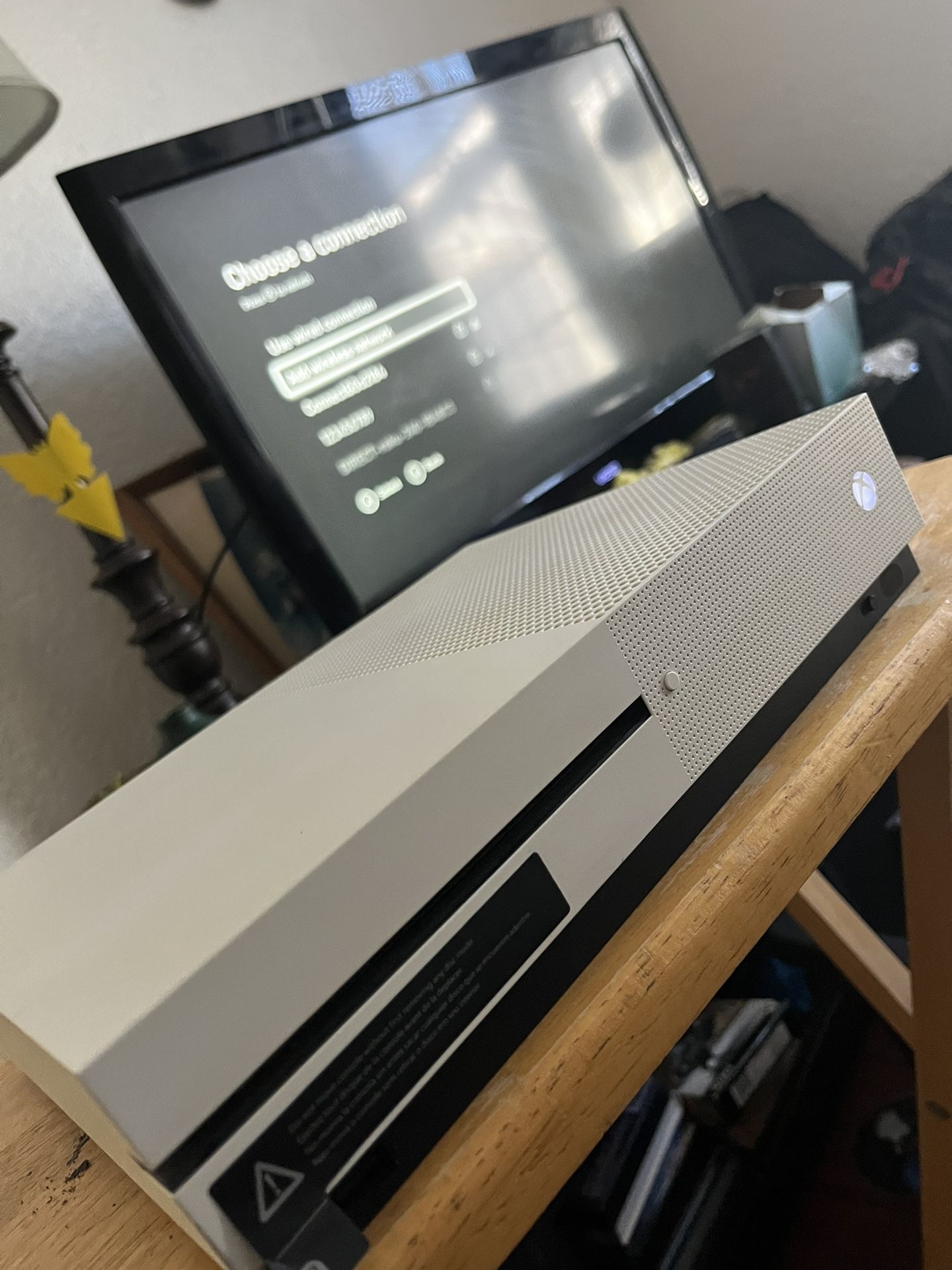 Xbox One S
