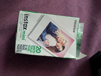 Instax film