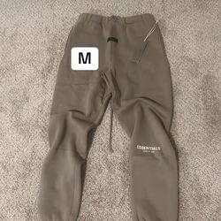 Essentials fear of god desert taupe sweats