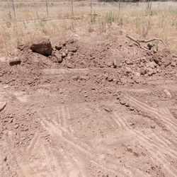free to unload clean Fill dirt , sand and gravel  wanted in madera have 5 acres