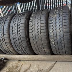 MATCHING SET (4) GOODYEAR 255 60 18 TIRES !!!