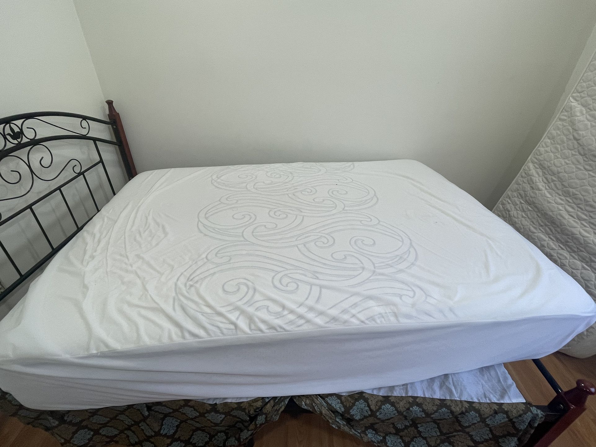 Full Size Mattress