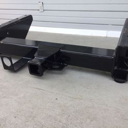 Freightliner Tow Hitch