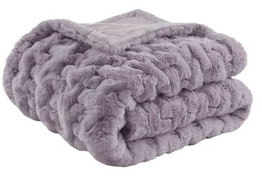 Madison Park lavender purple Ruched Fur Throw Blanket