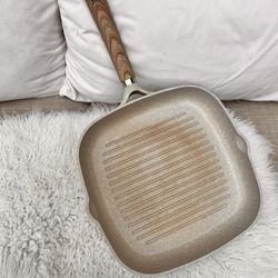 Masterclass Pan Wood Handle Smoke Free Home 