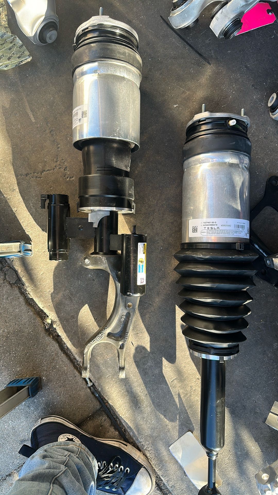 Tesla Part# 1027461-00-G