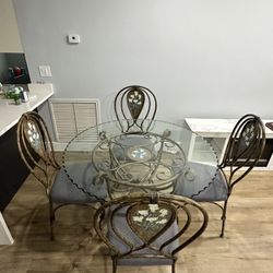 Dining Set 