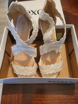 Sandals 8.5