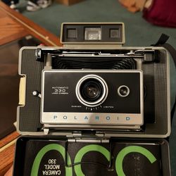 Polaroid