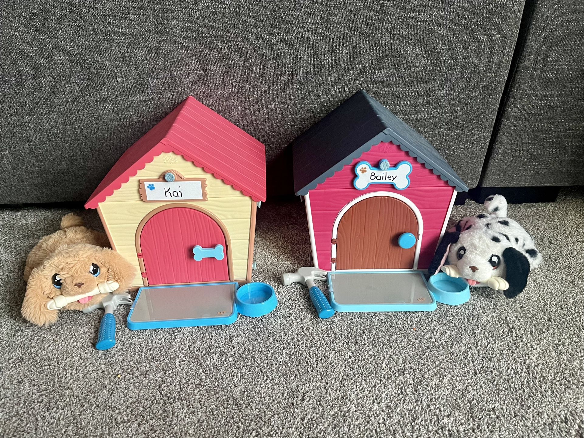Toy Kennel And Puppy