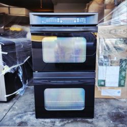 GE PROFILE 30in DOUBLE OVEN (Built In Style) In EXCELLENT CONDITIONS!!
