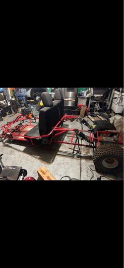 Go cart frame and 2 Yamaha 750 motors  for trade fo gym equipment