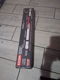 Professional split beam torque wrench