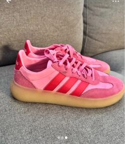 Adidas 6.5 kids size