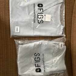 XS FIGS 