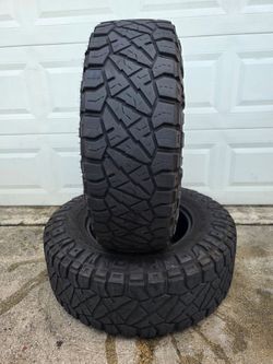 LT 285/75R18 Nitto Ridge Grappler tires