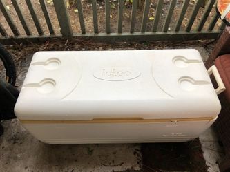 Vintage XXL Igloo Cooler 40” SEE