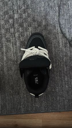 Zara shoes Size 10