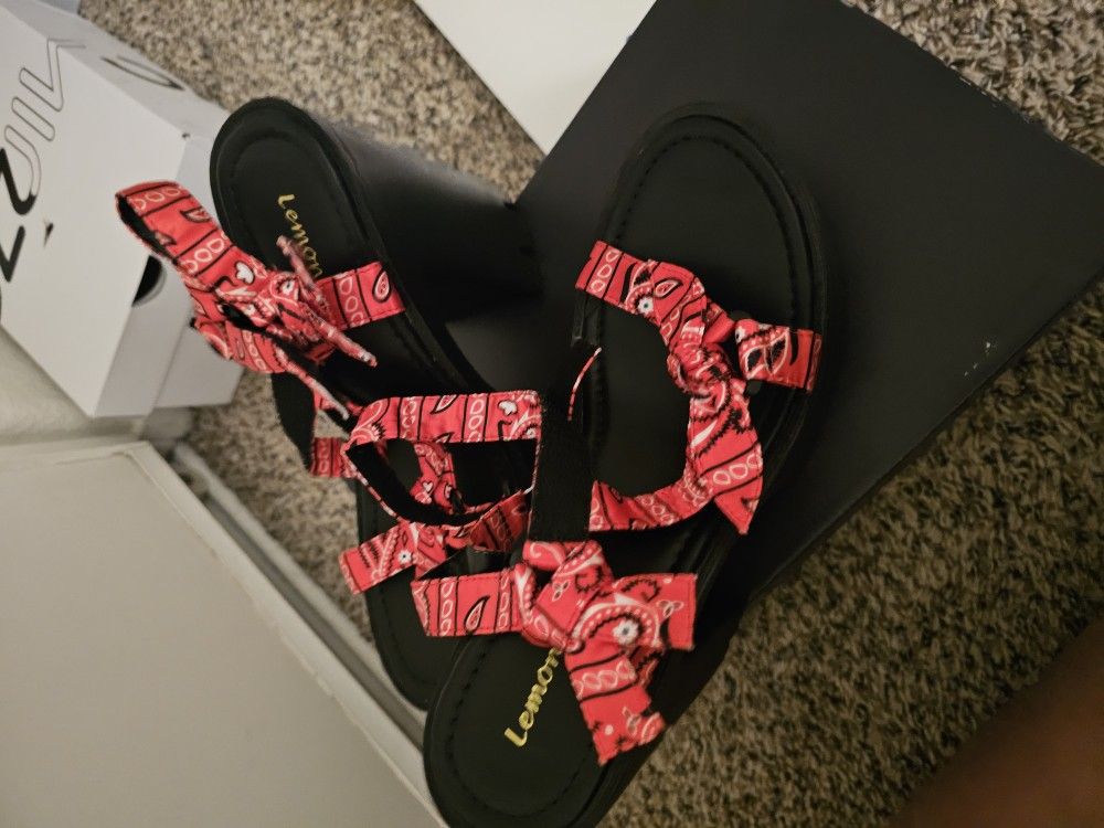 sandles, Red Banda Heels ðŸ‘