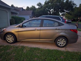 2014 Hyundai Accent