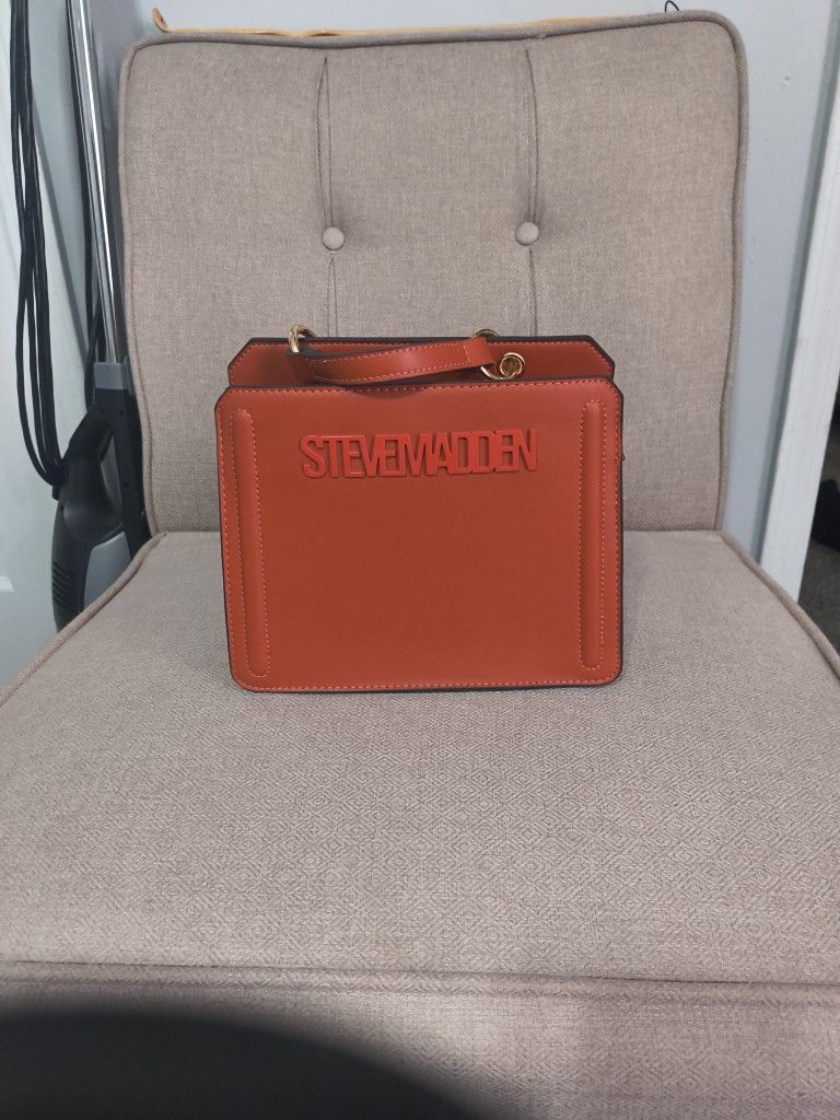 STEVEMADDEN