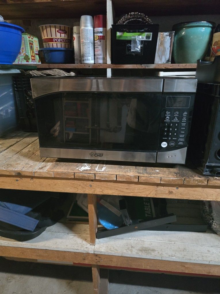 Brand new microwave by commercial chef