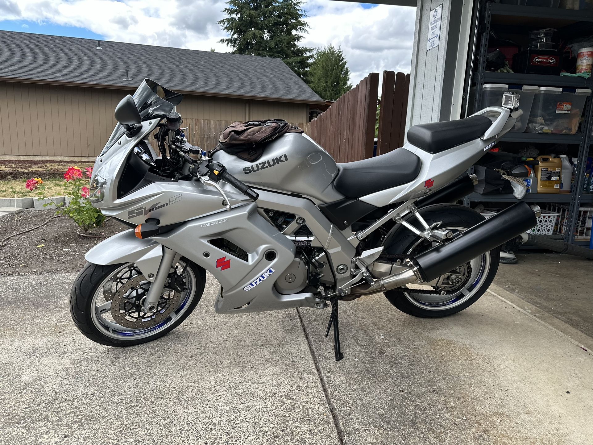 Suzuki 1000
