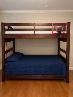 Twin Bunk beds