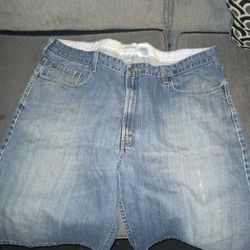 Style 569 Size 44