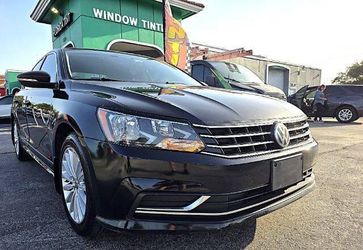 2016 Volkswagen Passat