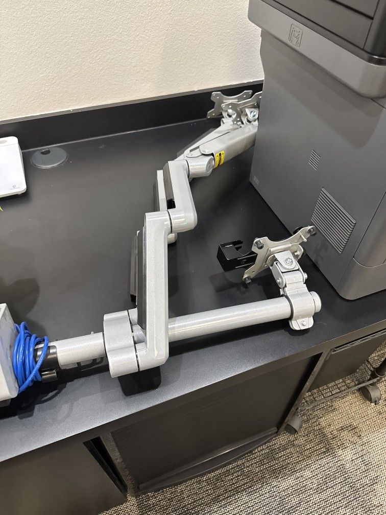 Computer Stand For 3 Monitors 