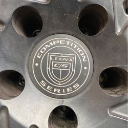 20” Staggered Rims
