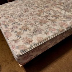 Free Standing California King Waterbed