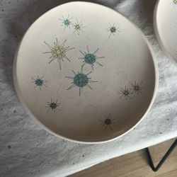 4 Franciscan starburst dinner plates 