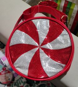 Peppermint Over The Shoulder purse