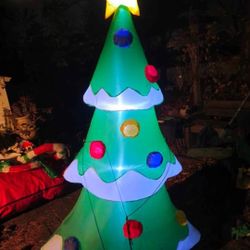 Price Is Firm.. 7 Ft Blow Up Christmas Tree