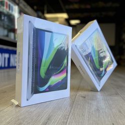 MacBook Pro 13 inch M2 Chip (Newest Model)