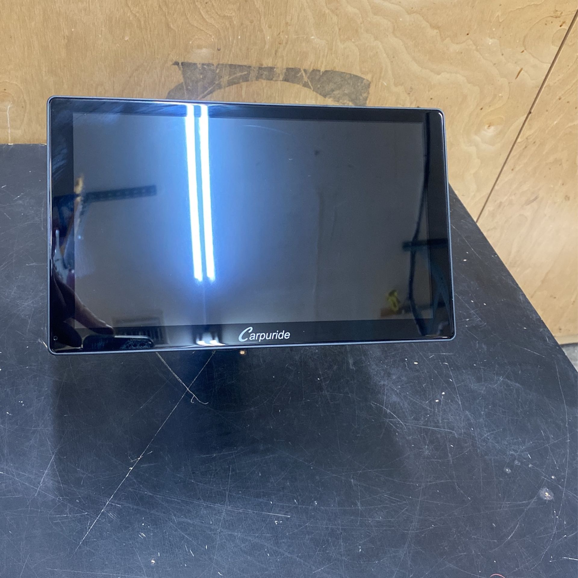 Carpuride W901 Wireless CarPlay & Android Auto Portable Car Stereo 9”