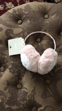 Miniso earmuffs new with tag color in baby pink