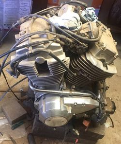 1989 Honda shadow vt1100c 9000 miles engine and parts