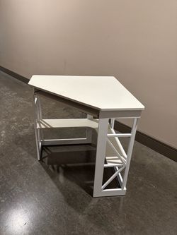White Corner Desk with Keyboard Tray