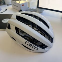 Giro Aries Spherical Road Bike Helmet – Medium (55–59cm)