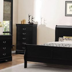 New Bed- King Bed Set in Ebony