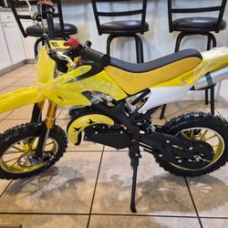 50cc 2 stroke GAS pull start kids dirt bike  Yellow