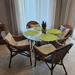 Round Glass Dining Table Set With 4 Chairs
