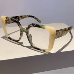 Brand New Vintage Cat Eye Glasses with Blue Light Blocking Design
