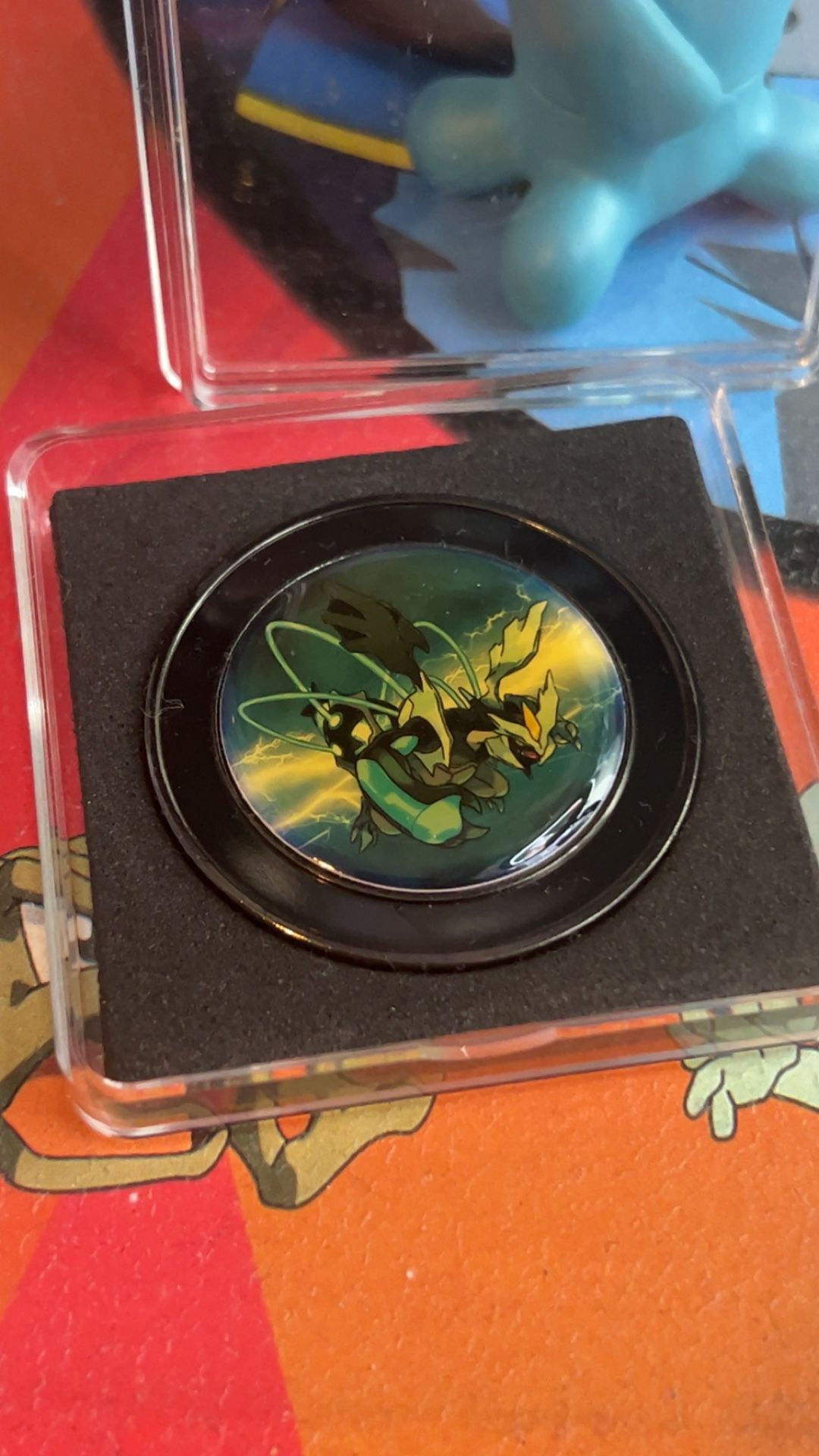 Pokemon Black Version 2 Black Kyurem Commemorative Metal Coin Token