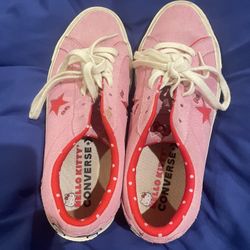 Hello Kitty Converse 