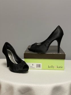 Kelly & Kate Black Satin Peep Toe Platform Pump, Daffodil, 8, women